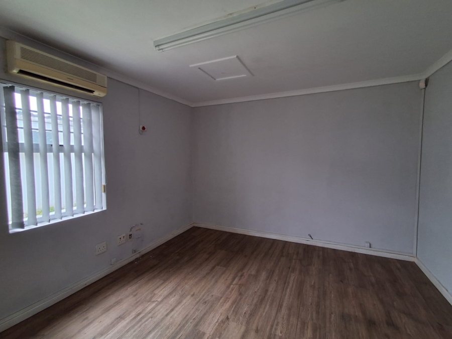 To Let commercial Property for Rent in Berea Eastern Cape
